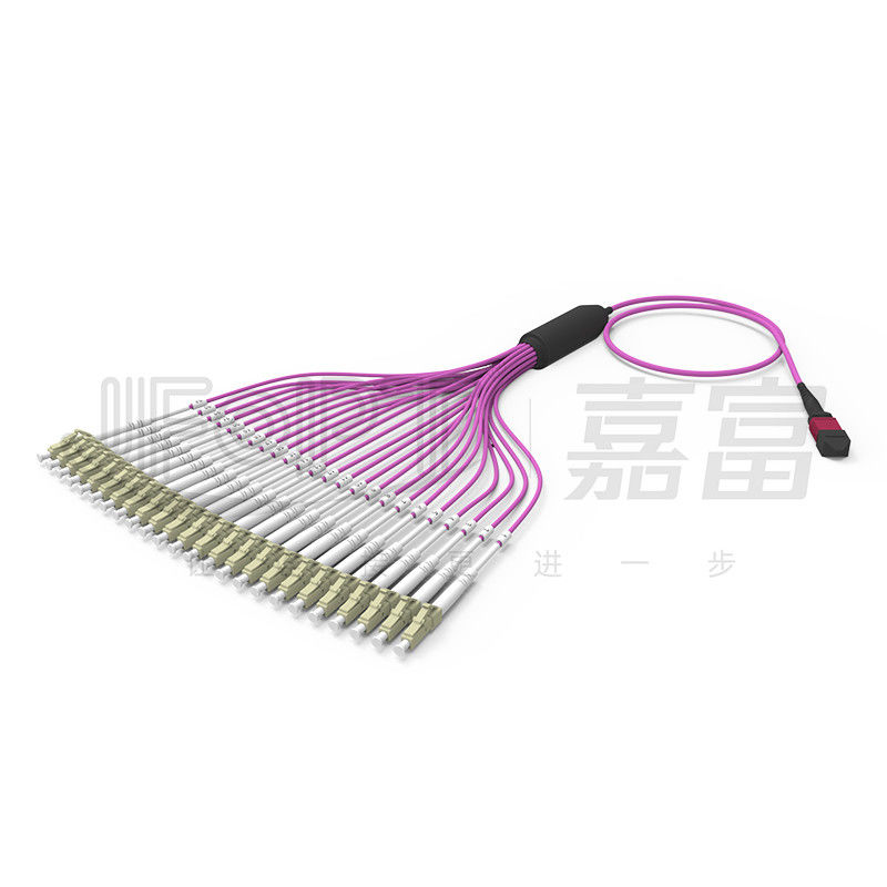 Multimode OM4 24-Core MPO zu LC Glasfaserkabel LSZH für Hochdichte-Rechenzentrum